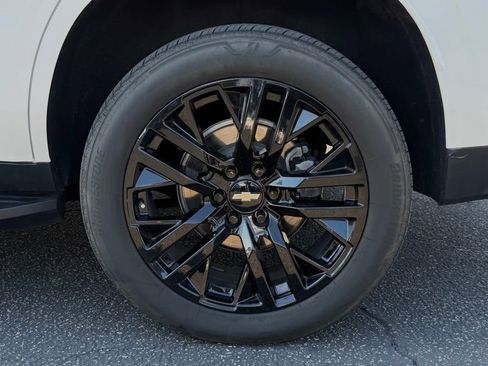 Used 2023 Chevrolet Tahoe High Country image 12