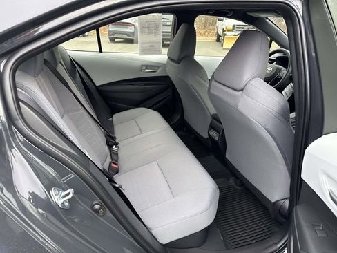 Used 2026 Toyota Corolla SE image 11