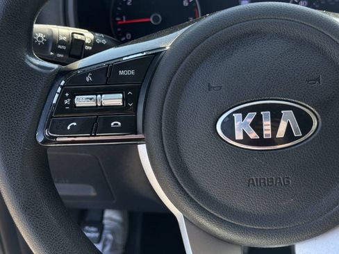 Used 2020 Kia Sportage LX AWD/4WD image 13