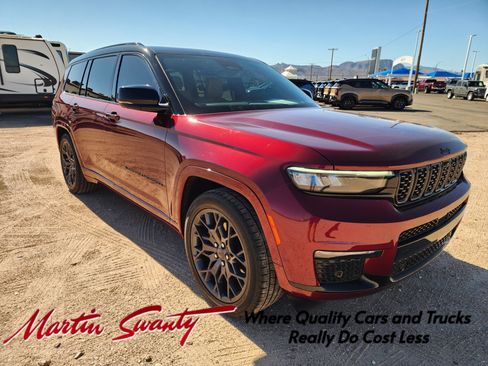 Used 2025 Jeep Grand Cherokee L Summit w/ Obsidian Package AWD/4WD image 1
