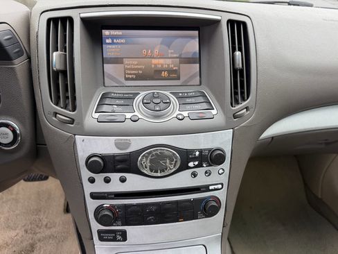 Used 2008 INFINITI G37 Journey w/ Premium Pkg RWD image 12