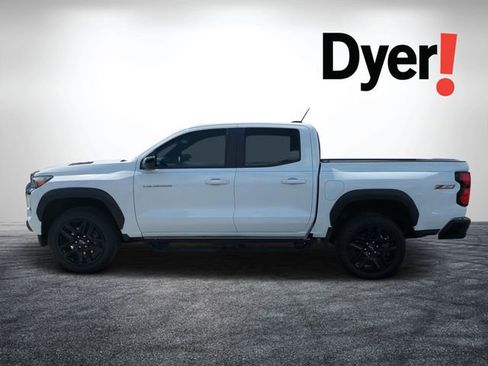 Certified 2024 Chevrolet Colorado Z71 w/ Z71 Convenience Package 2 AWD/4WD image 7