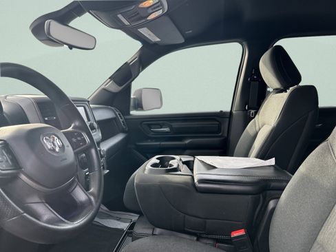 Used 2022 RAM 1500 Tradesman w/ SXT Appearance Group image 11