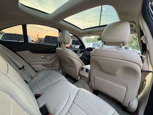 Used 2016 Mercedes-Benz C 300 4MATIC Sedan image 24