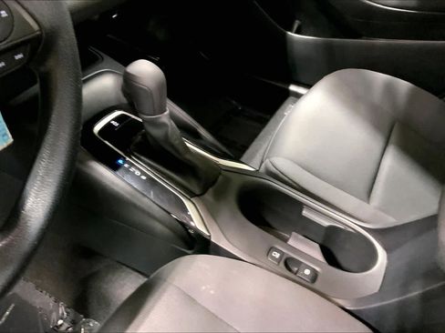Used 2023 Toyota Corolla LE FWD image 17