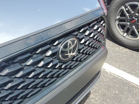 Certified 2024 Toyota Corolla Cross L FWD image 3