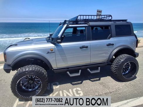 Used 2024 Ford Bronco Badlands AWD/4WD image 1