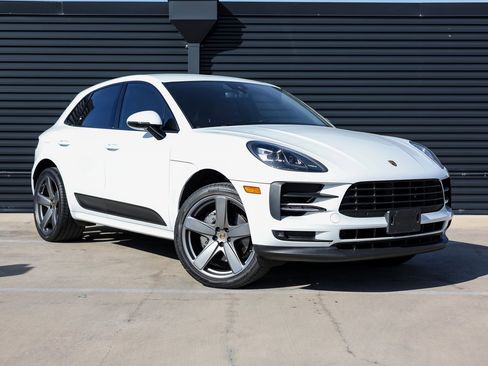 Certified 2020 Porsche Macan S image 9