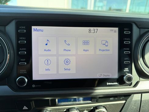 Used 2023 Toyota Tacoma TRD Sport AWD/4WD image 19