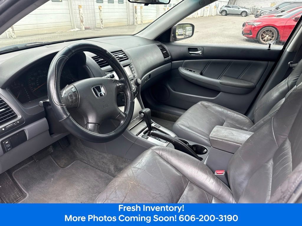 Used 2004 Honda Accord EX image 10