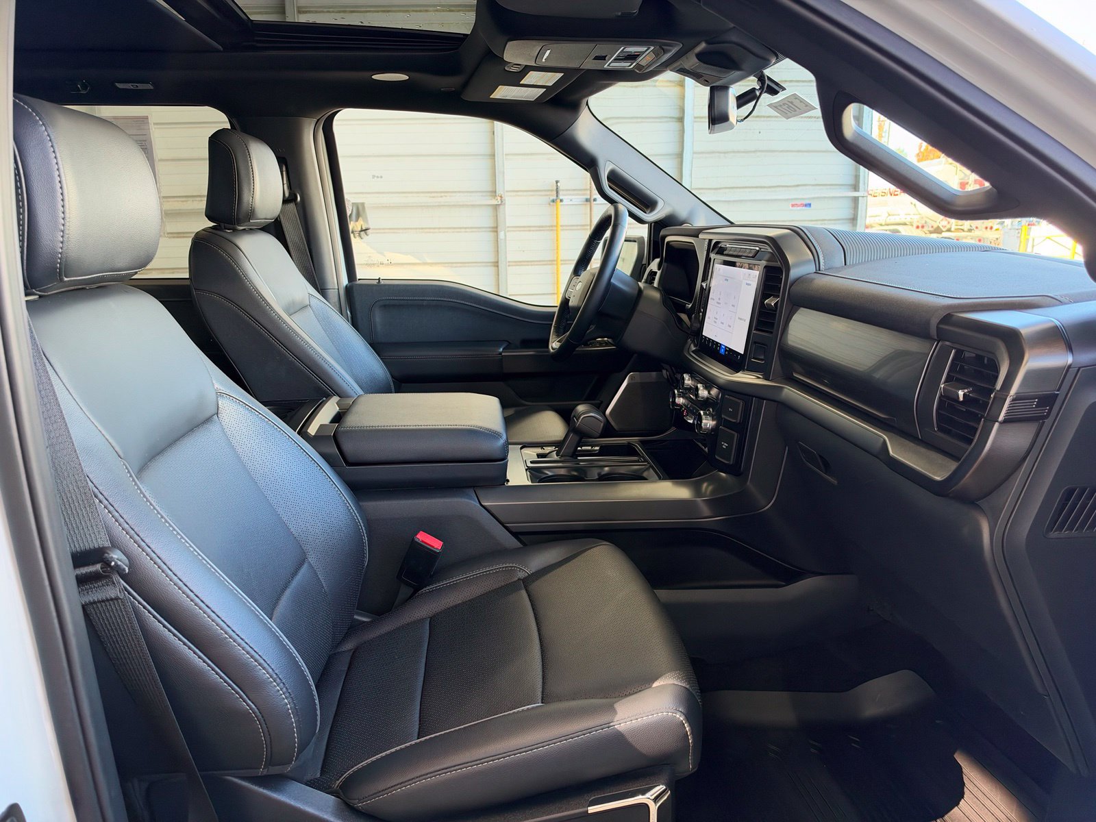 Used 2024 Ford F150 Lariat w/ Equipment Group 502A High AWD/4WD image 10
