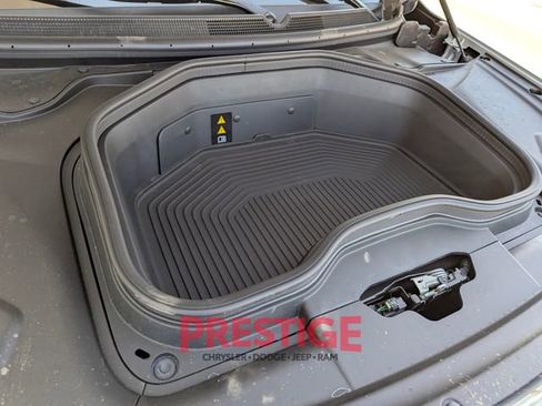 New 2025 Jeep Wagoneer S Limited image 3