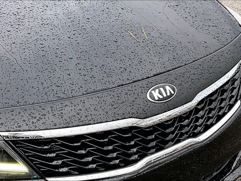 Used 2019 Kia Optima S w/ S Panoramic Sunroof Package image 31