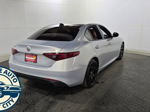 Used 2023 Alfa Romeo Giulia Ti w/ Active Assist Plus Package image 7