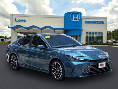 Used 2025 Toyota Camry XLE