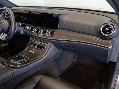 Used 2021 Mercedes-Benz E 63 AMG S image 37