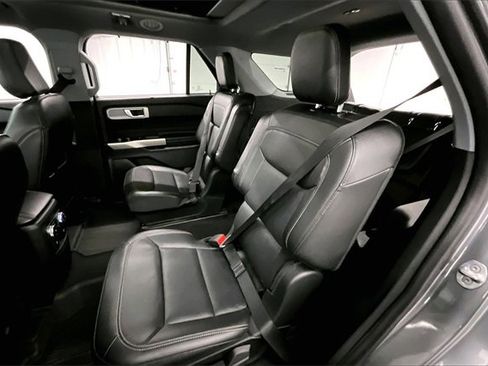 Used 2023 Ford Explorer Limited w/ Equipment Group 301A image 22
