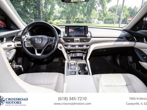 Used 2018 Honda Accord Touring image 26
