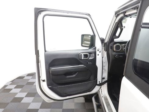 Used 2018 Jeep Wrangler Rubicon image 5