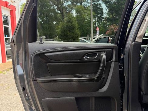 Used 2013 GMC Acadia SLE AWD/4WD image 12