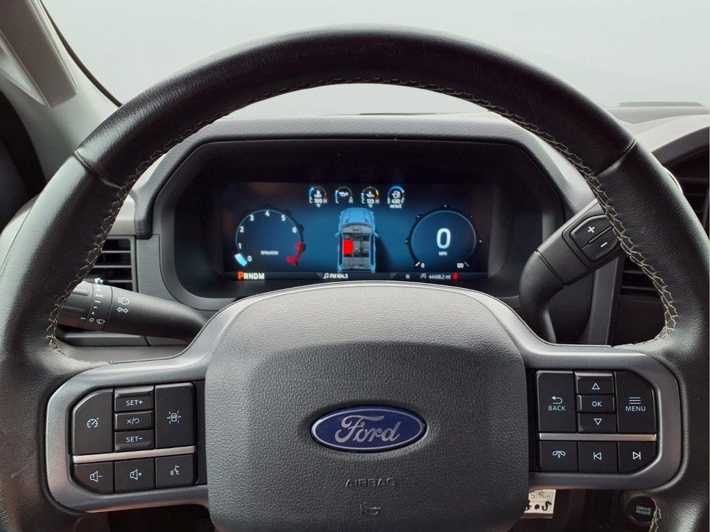 Used 2025 Ford F150 XLT w/ Equipment Group 301A Standard AWD/4WD image 17