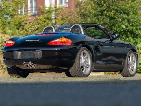 Used 2001 Porsche Boxster S image 37