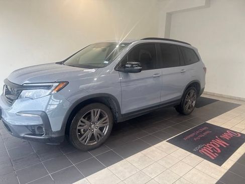 Used 2022 Honda Pilot Sport image 1