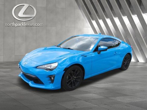 Used 2020 Toyota 86 RWD image 3