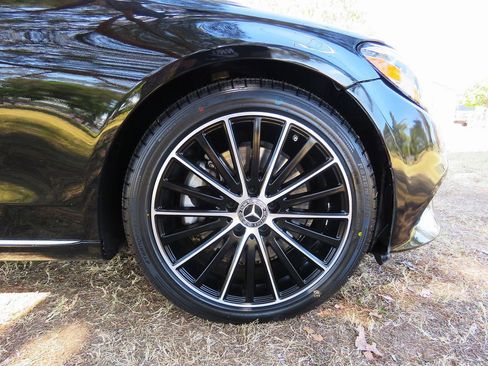 Used 2021 Mercedes-Benz C 300 Sedan image 10