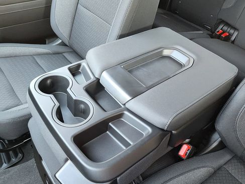 New 2026 GMC Sierra 1500 Elevation image 31