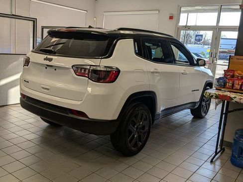 New 2026 Jeep Compass Limited image 5