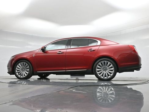 Used 2013 Lincoln MKS AWD image 50