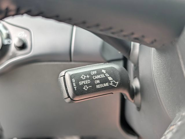 Used 2011 Audi A4 2.0T Premium Plus w/ Premium Plus Pkg FWD image 30