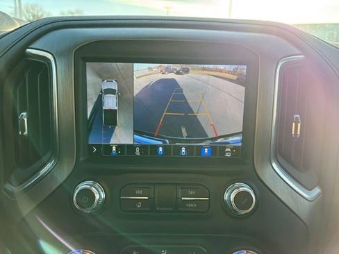 Used 2023 GMC Sierra 2500 Denali w/ Denali Ultimate Package image 16