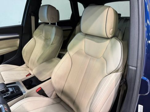 Used 2025 Audi Q5 2.0T Premium Plus w/ Premium Plus Package AWD/4WD image 22