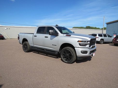 Used 2026 RAM 2500 Big Horn AWD/4WD image 29