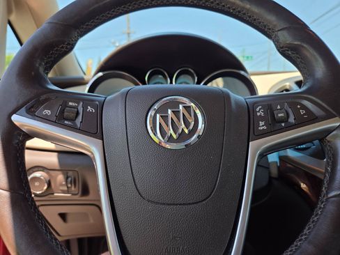 Used 2013 Buick Verano Leather FWD image 16