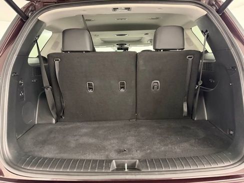 Used 2024 Hyundai Palisade SEL w/ Premium Package image 34