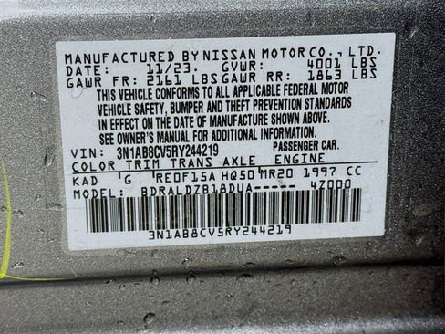 Used 2024 Nissan Sentra SV image 30