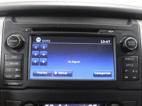 Used 2017 Nissan Titan SL RWD image 29
