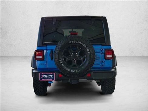 Used 2023 Jeep Wrangler Unlimited w/ Cold Weather Group AWD/4WD image 6