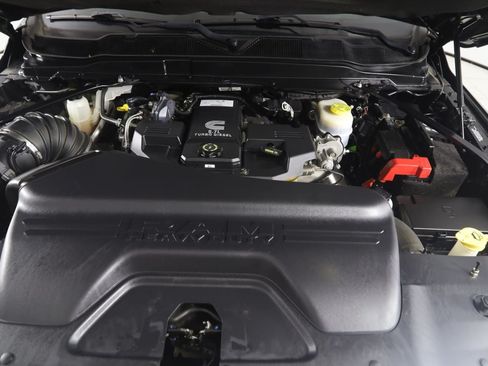 Used 2020 RAM 2500 Big Horn w/ Level 1 Equipment Group AWD/4WD image 45