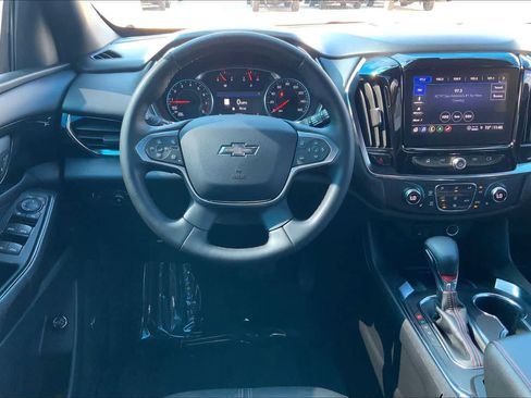 Certified 2023 Chevrolet Traverse RS image 5