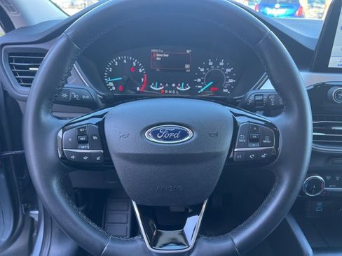 Used 2022 Ford Escape SE w/ Convenience Package image 25