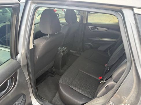 Used 2020 Nissan Rogue Sport S FWD image 6