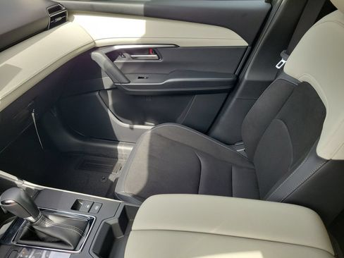 New 2026 MAZDA CX-5 Preferred AWD/4WD image 33