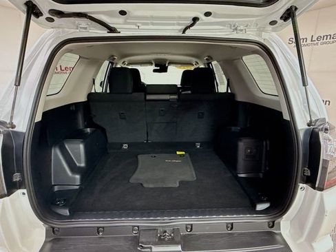 Used 2024 Toyota 4Runner TRD Off-Road image 24