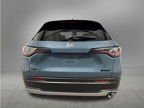 New 2026 Honda HR-V Sport image 4
