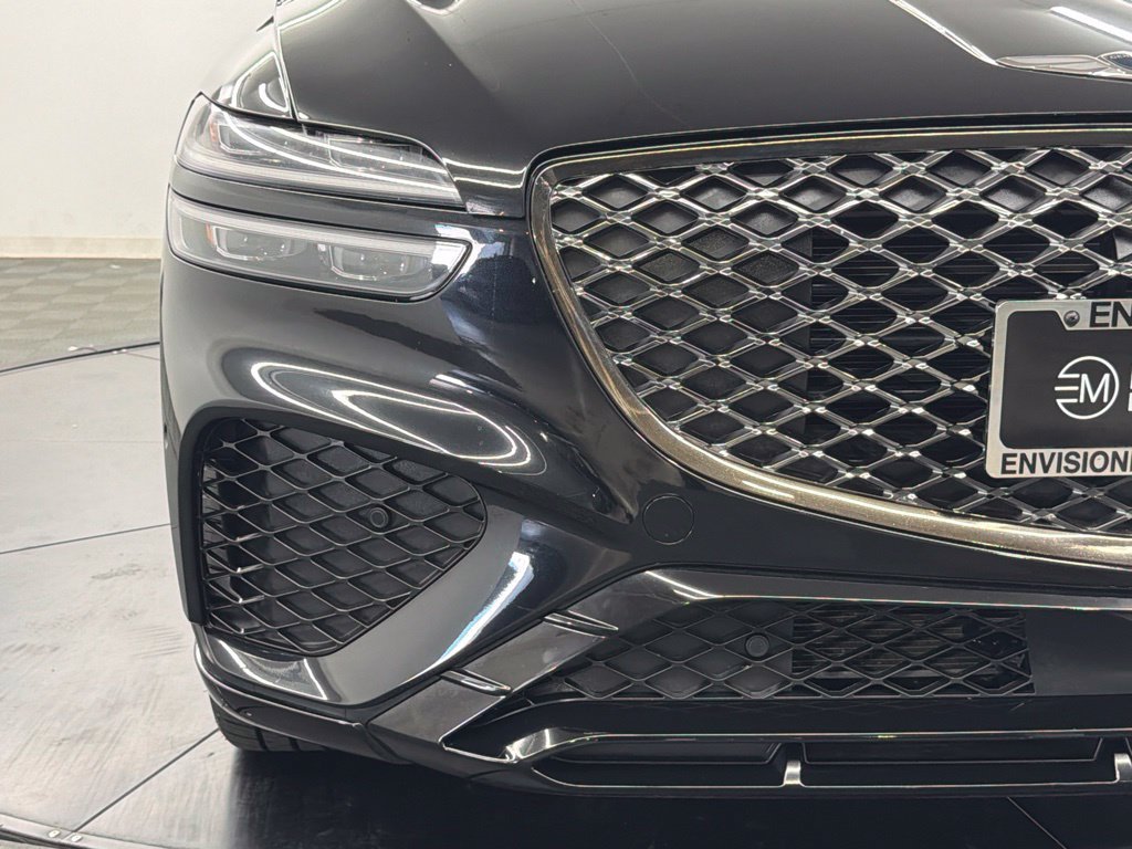 Used 2023 Genesis GV70 2.5T w/ Sport Prestige Package AWD/4WD image 9