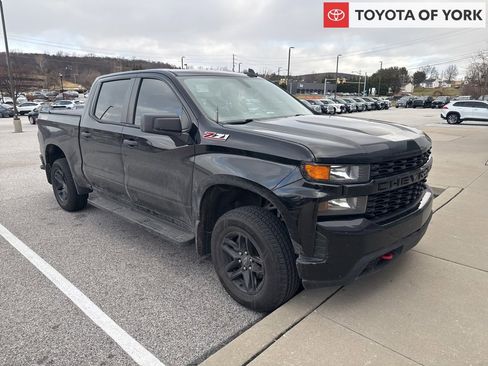 Used 2019 Chevrolet Silverado 1500 Custom Trail Boss w/ Custom Convenience Package image 1